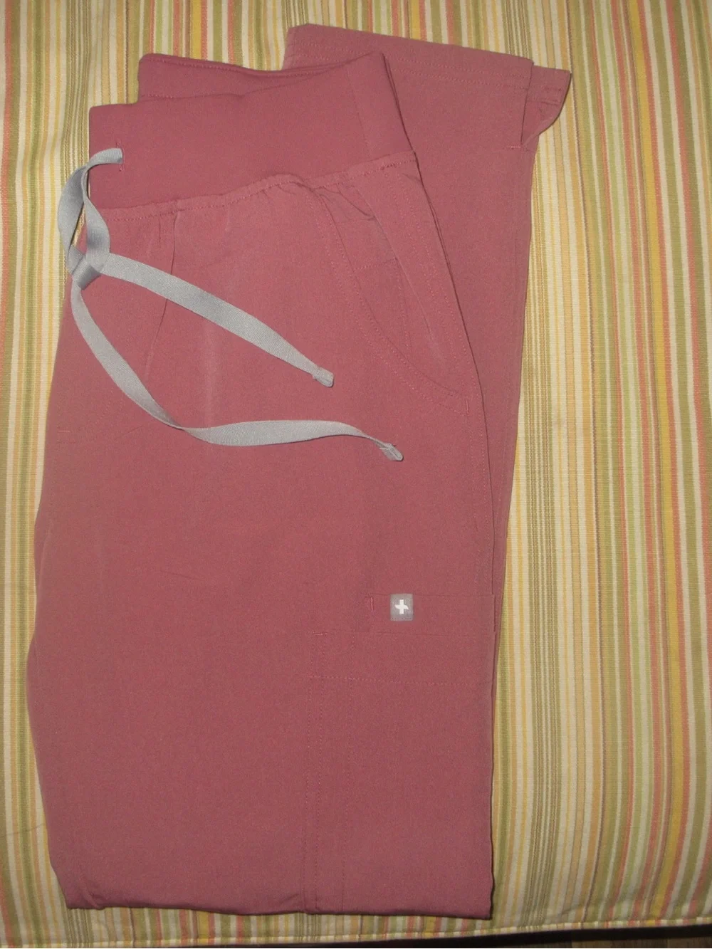 Figs Yola high-rise slim